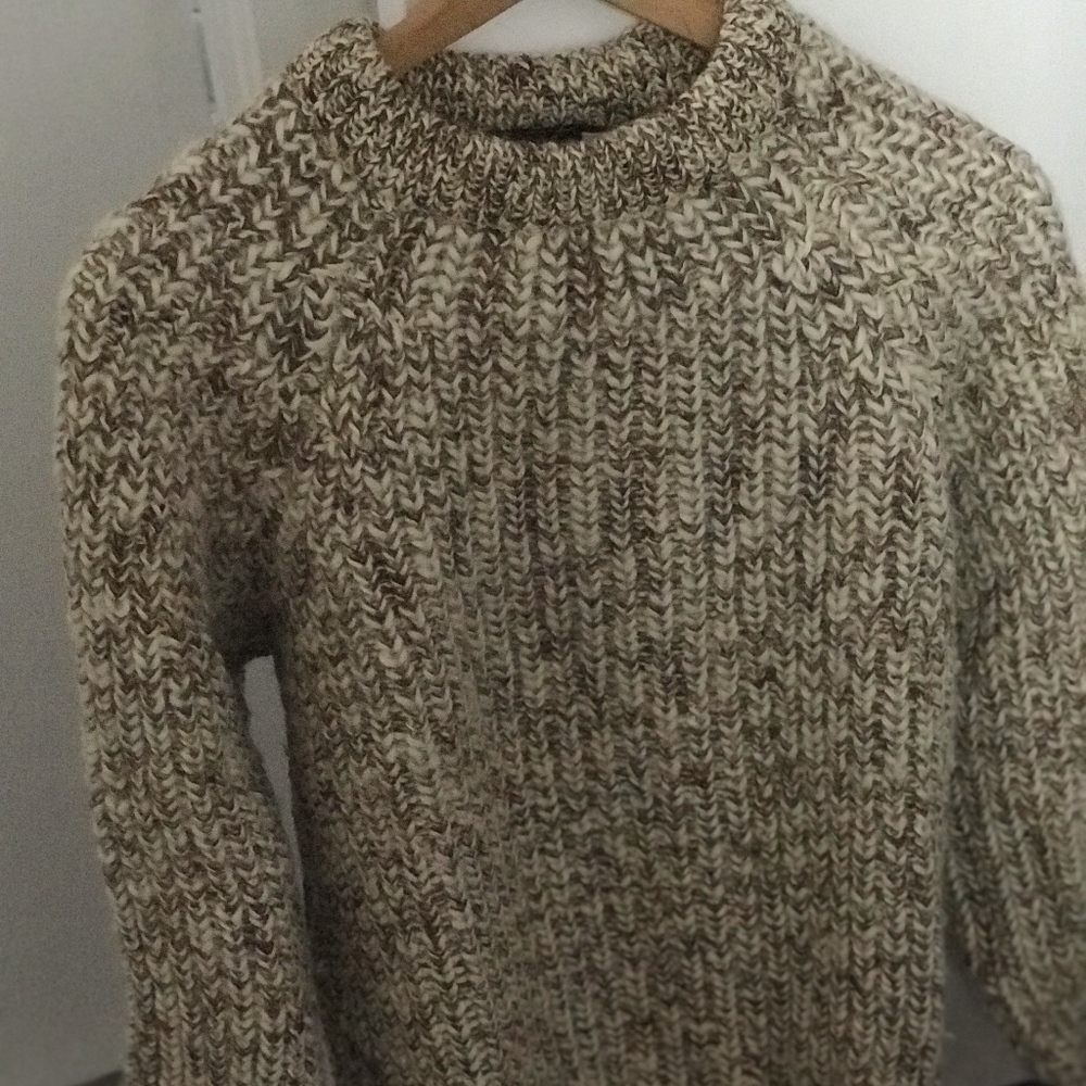 Men's heavy crewneck wool sweater